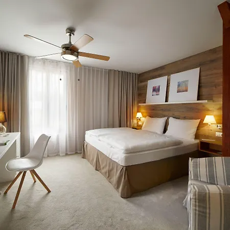 Cihelny Golf & Wellness 4*
