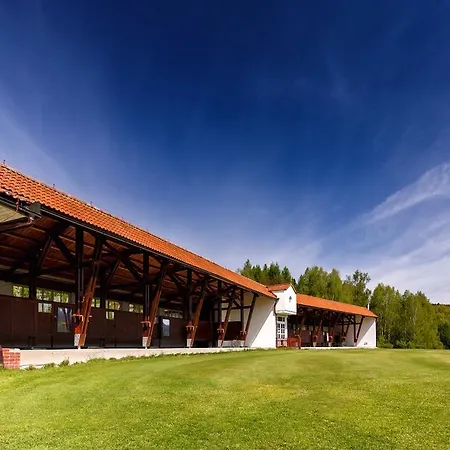 Hotel Cihelny Golf & Wellness 4*