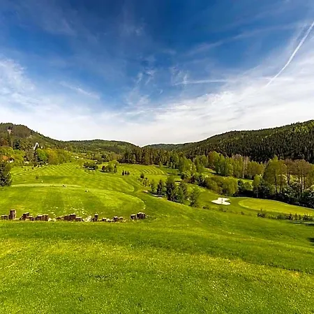 Cihelny Golf & Wellness 4* Karlovy Vary