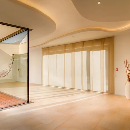 Cihelny Golf & Wellness Hotel 4*